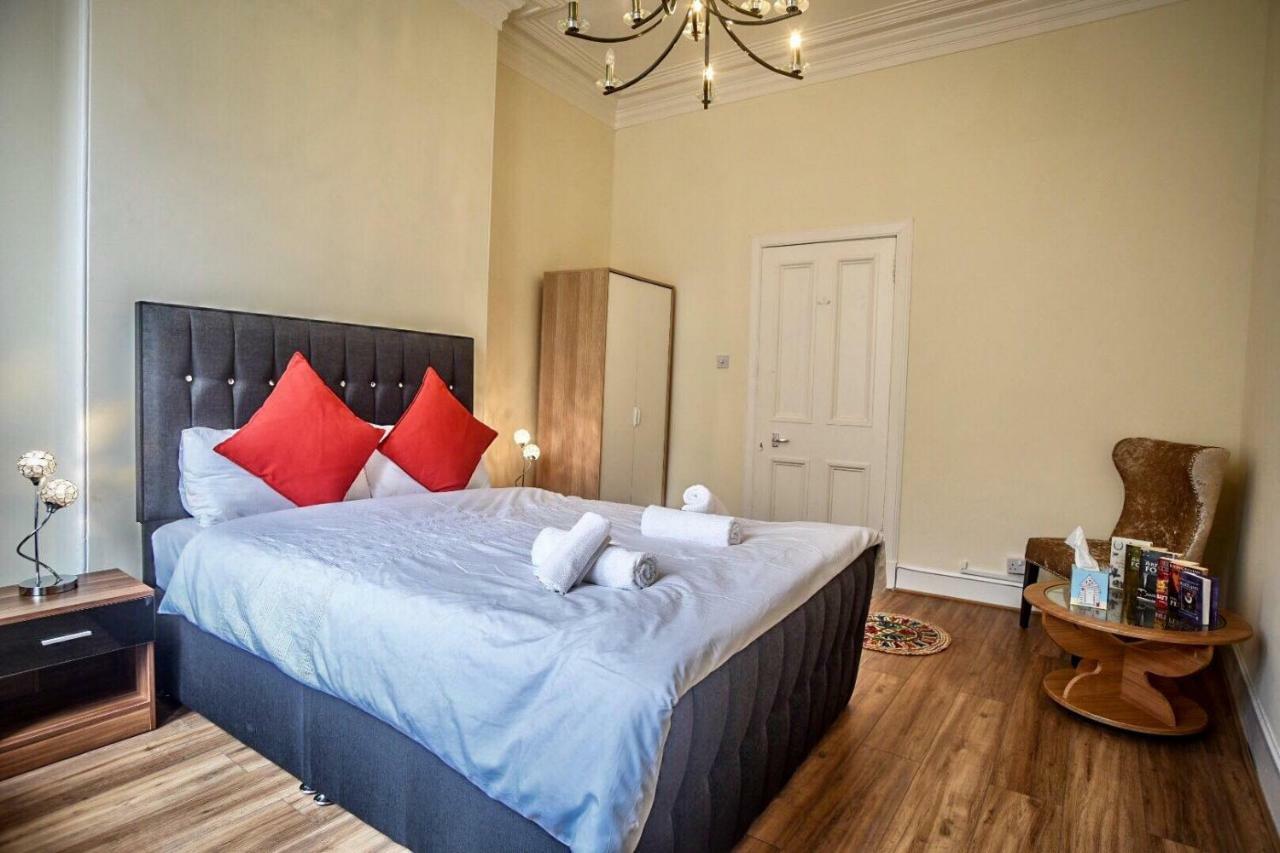 Edinburgh Ground Floor City Centre Flat Close To Princess Street Esterno foto