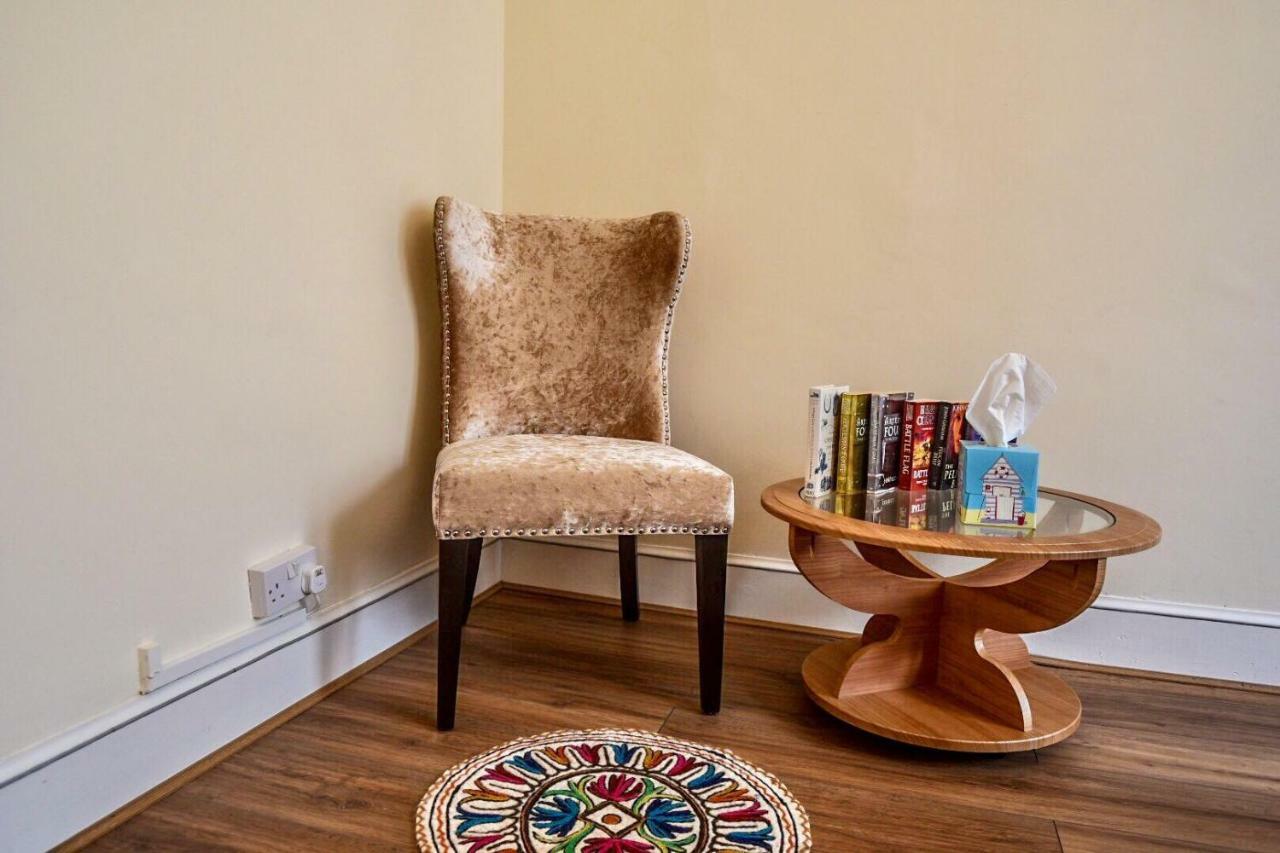 Edinburgh Ground Floor City Centre Flat Close To Princess Street Esterno foto